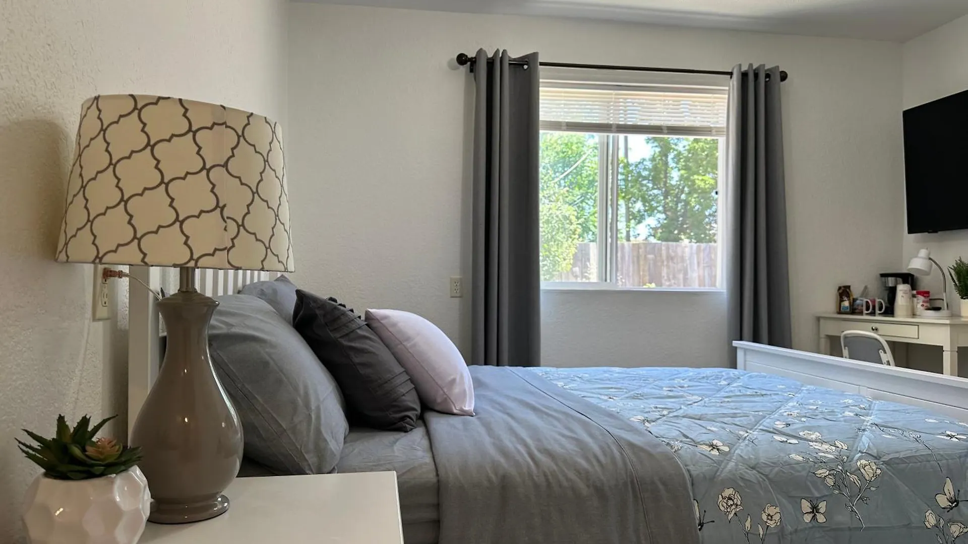 Charming Suite With Privacy Сакраменто США